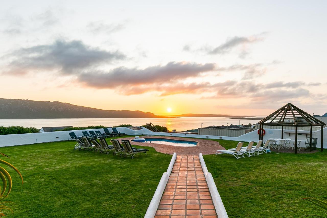 Adventure Pad'S By The Farmhouse Hotel Langebaan Exteriör bild