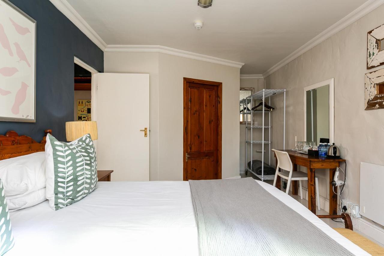 Adventure Pad'S By The Farmhouse Hotel Langebaan Exteriör bild