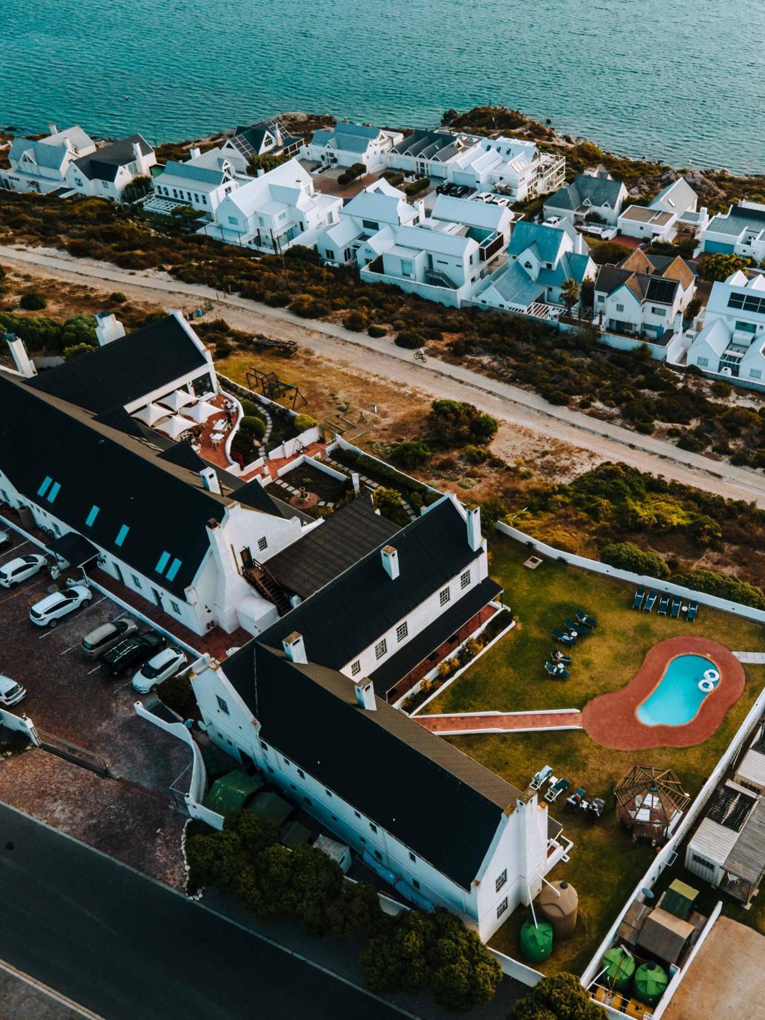 Adventure Pad'S By The Farmhouse Hotel Langebaan Exteriör bild